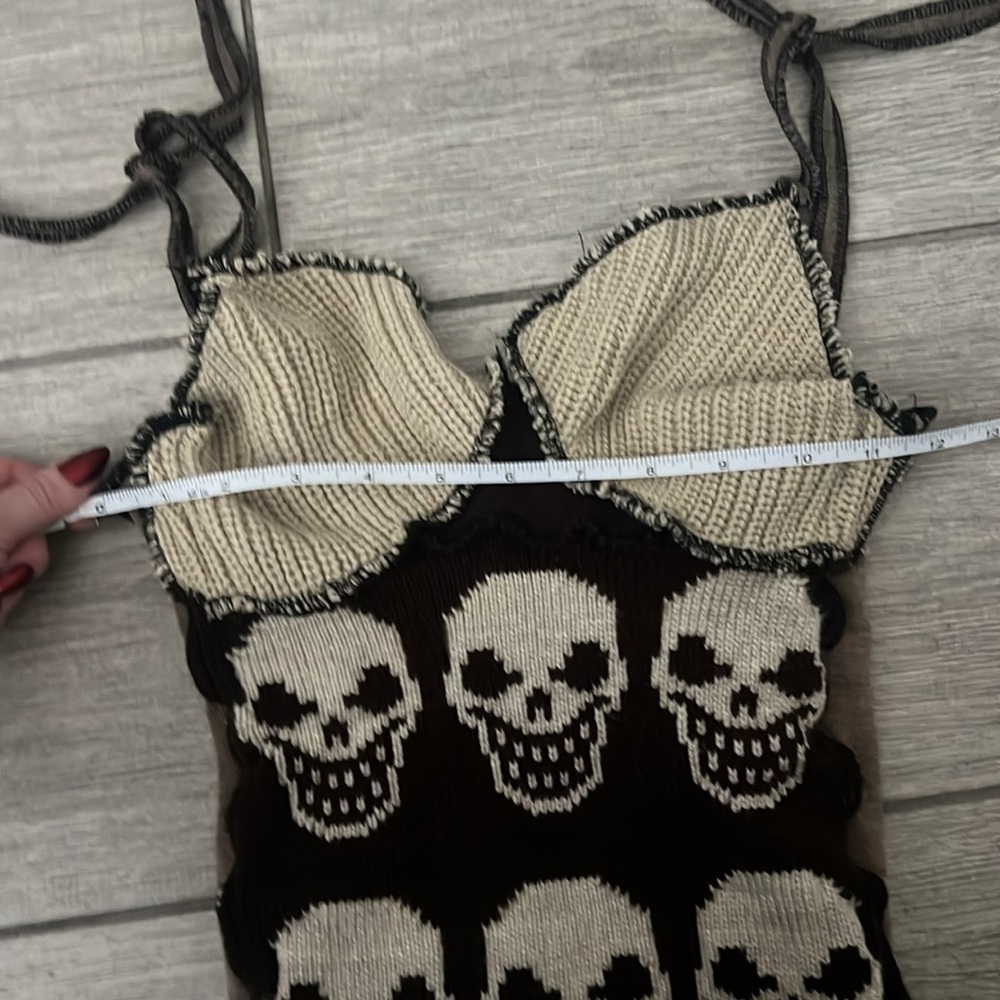 Escargot Handmade Up cycled Skull Tank Size Small - Picture 3 of 8
